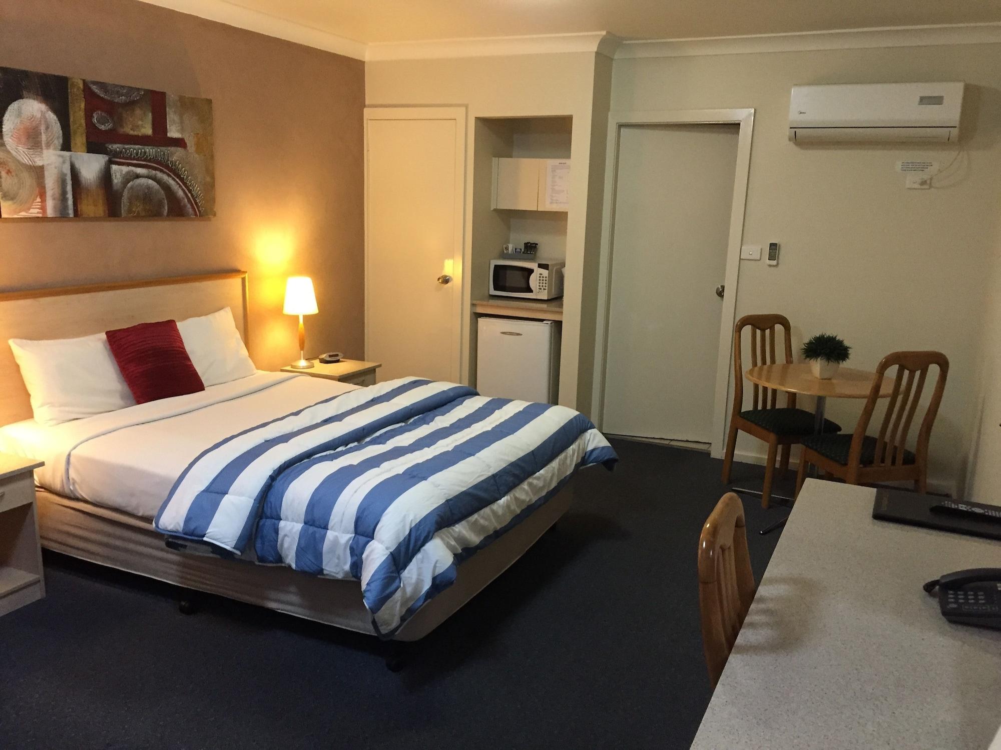 Golf Links Motel 탬워스 외부 사진