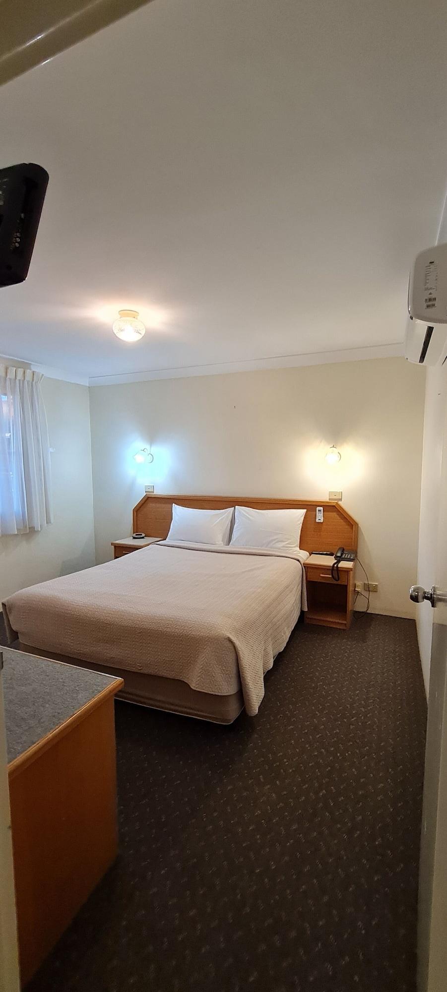 Golf Links Motel 탬워스 외부 사진